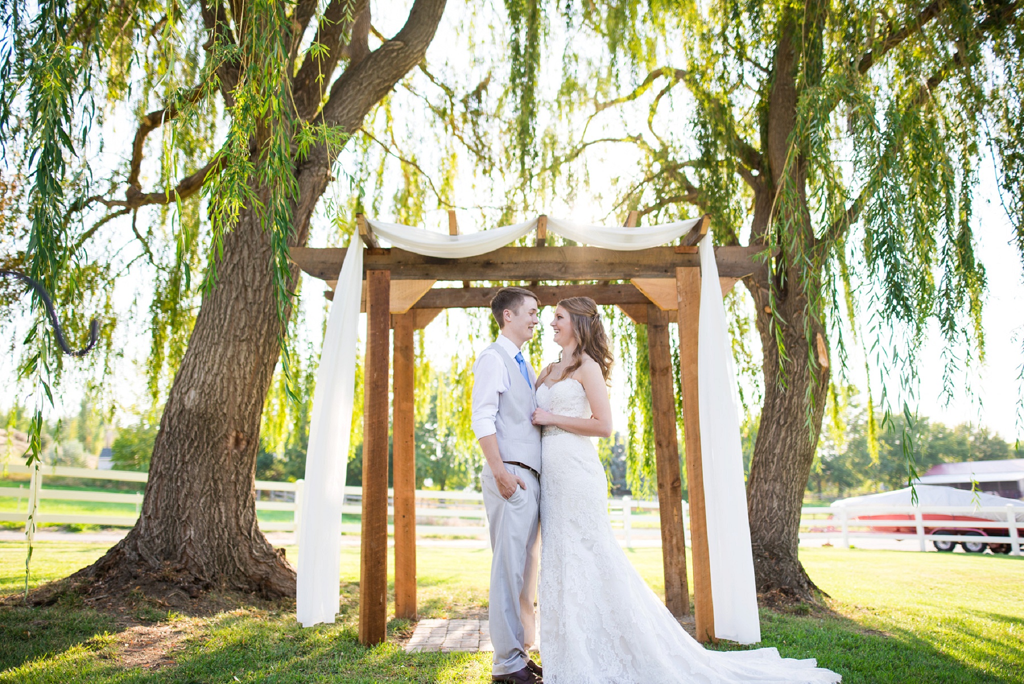 Rustic Backyard Kennewick Wedding - Blogstomp Kennewick HomesteaD WeDDing Photography 0024