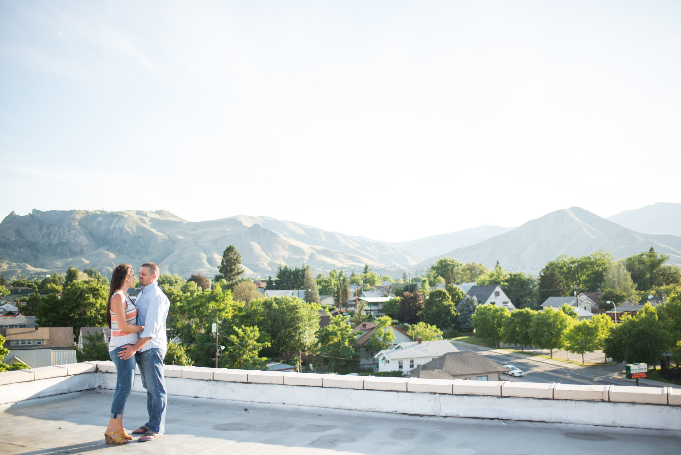 Amy&Mike Vrandenberg Apartment Wenatchee Engagment session-25