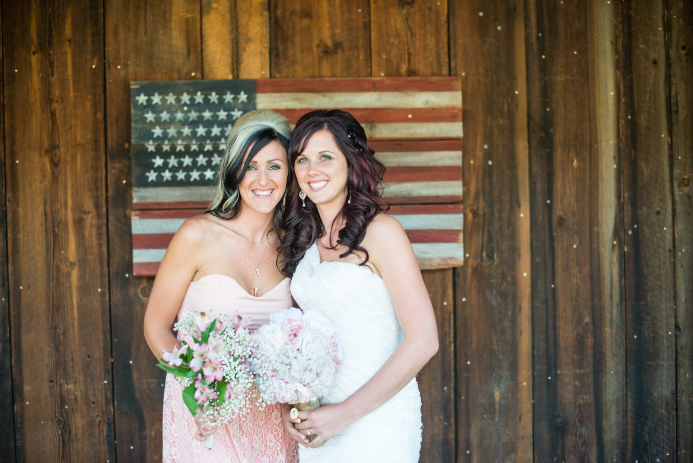Choosing Your Maid of Honor Bride with maid of honor photo