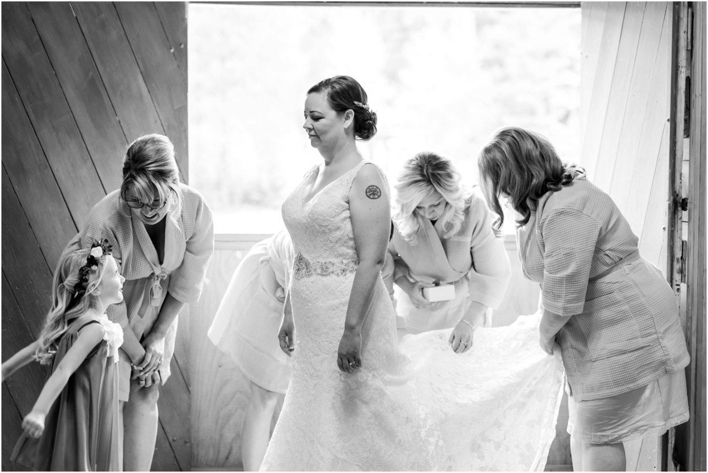 Pine River Ranch Wedding Bridal Prep Photo