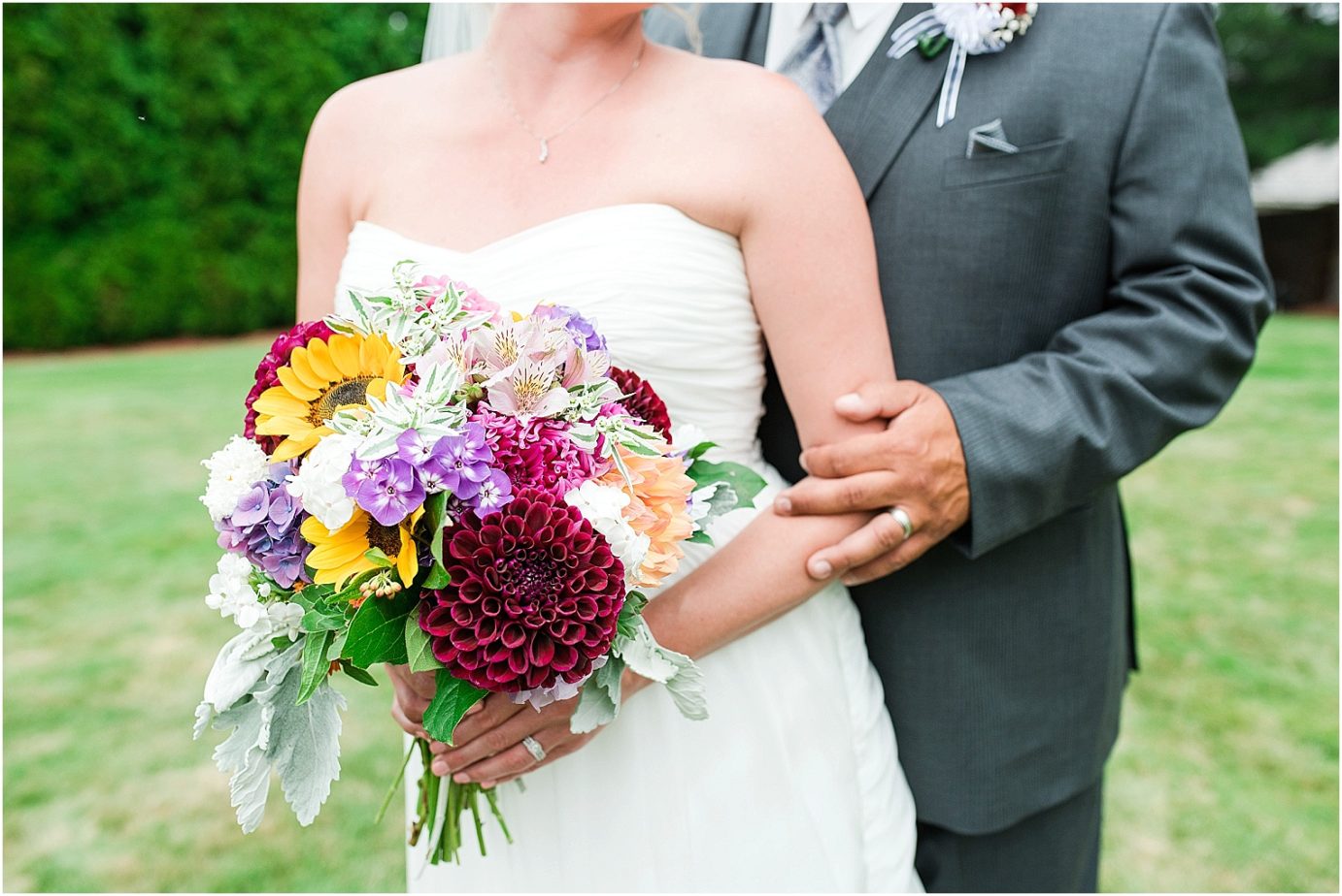 Best Wedding Bouquets of 2016 colorful wedding bouquet