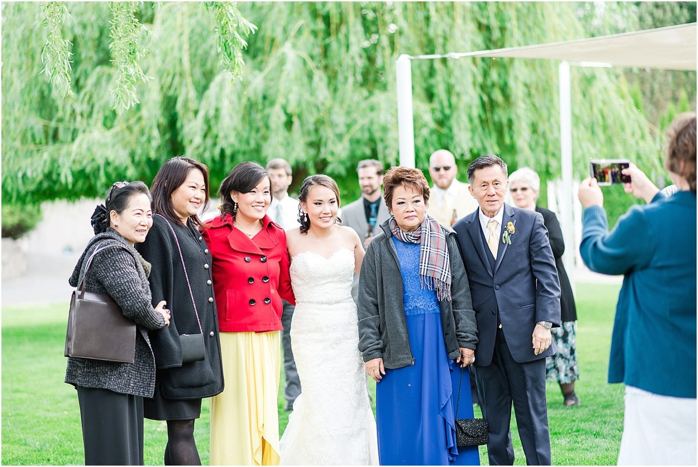 Promise Garden Wedding Pasco Photographer Bride with girls in family