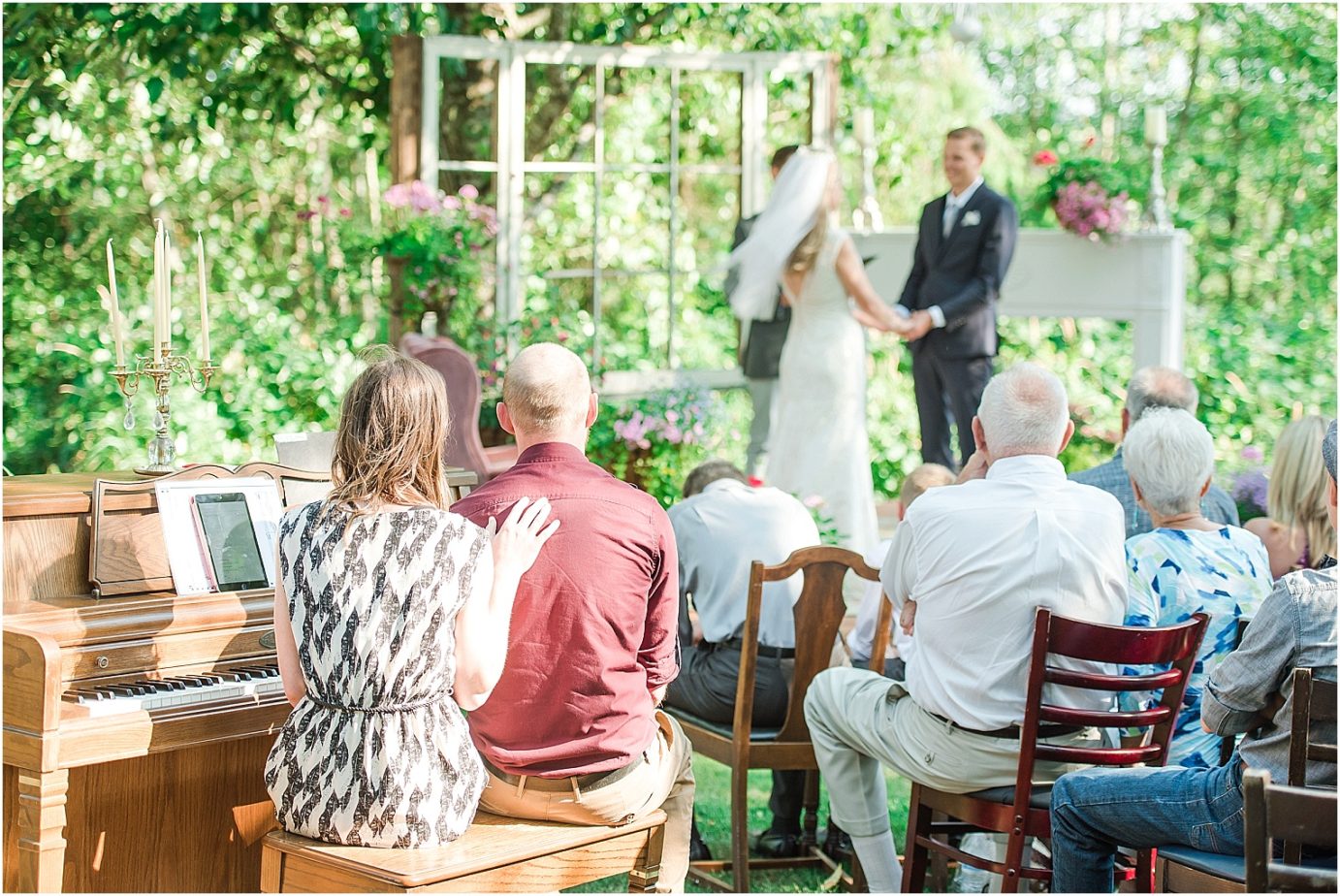 DIY backyard onalaska wedding Onalaska Photographer Bryan and Olivia ceremony