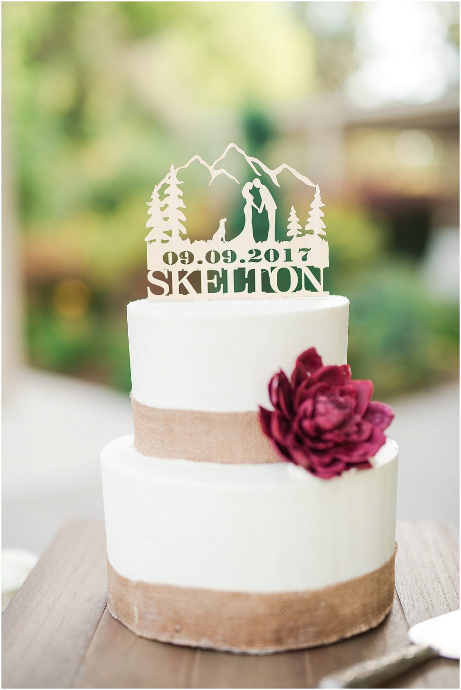 Shadow Lake Ranch Wedding Prosser Photographer Chris and Whitney cake photo