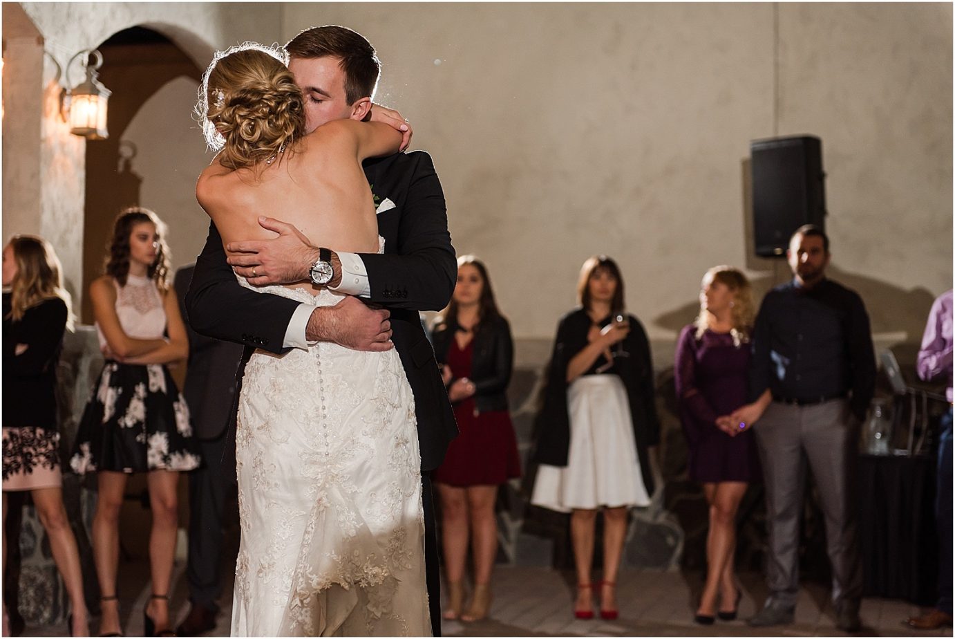 Terra Blanca Winery Wedding Benton City Photographer Armin and Kendall first dance