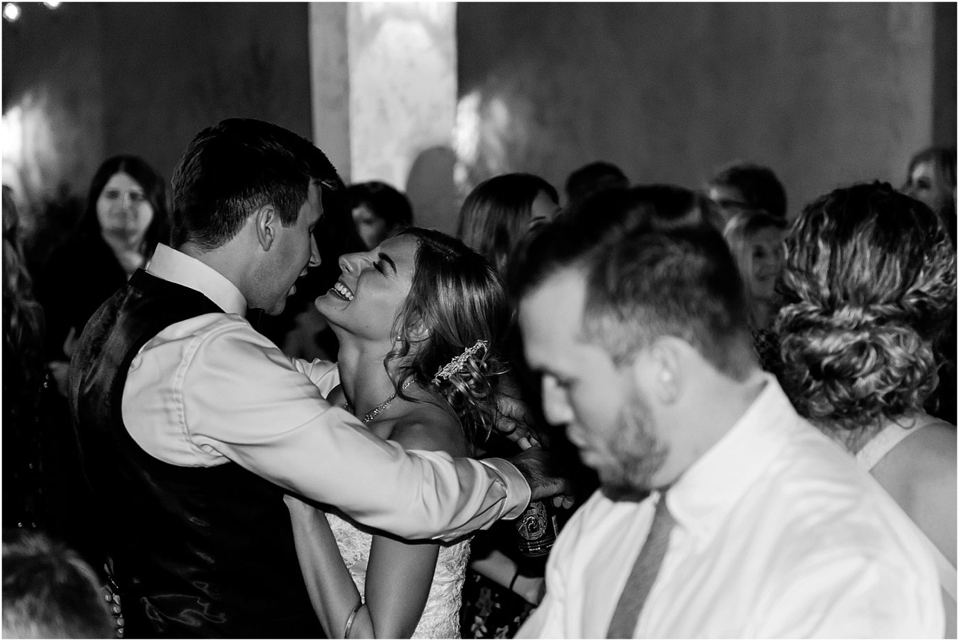 Terra Blanca Winery Wedding Benton City Photographer Armin and Kendall reception photos