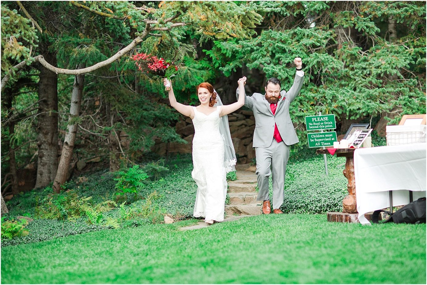 Ohme Garden Wedding Wenatchee Photographer Billy and Mali grand entrance