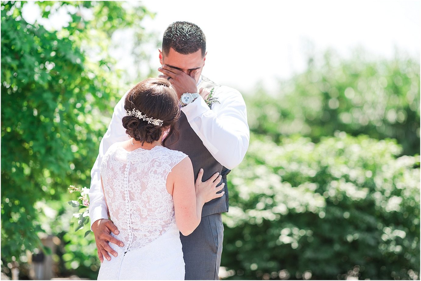 Fontaine Estates Winery Wedding Naches WA Jorge and Robin first look