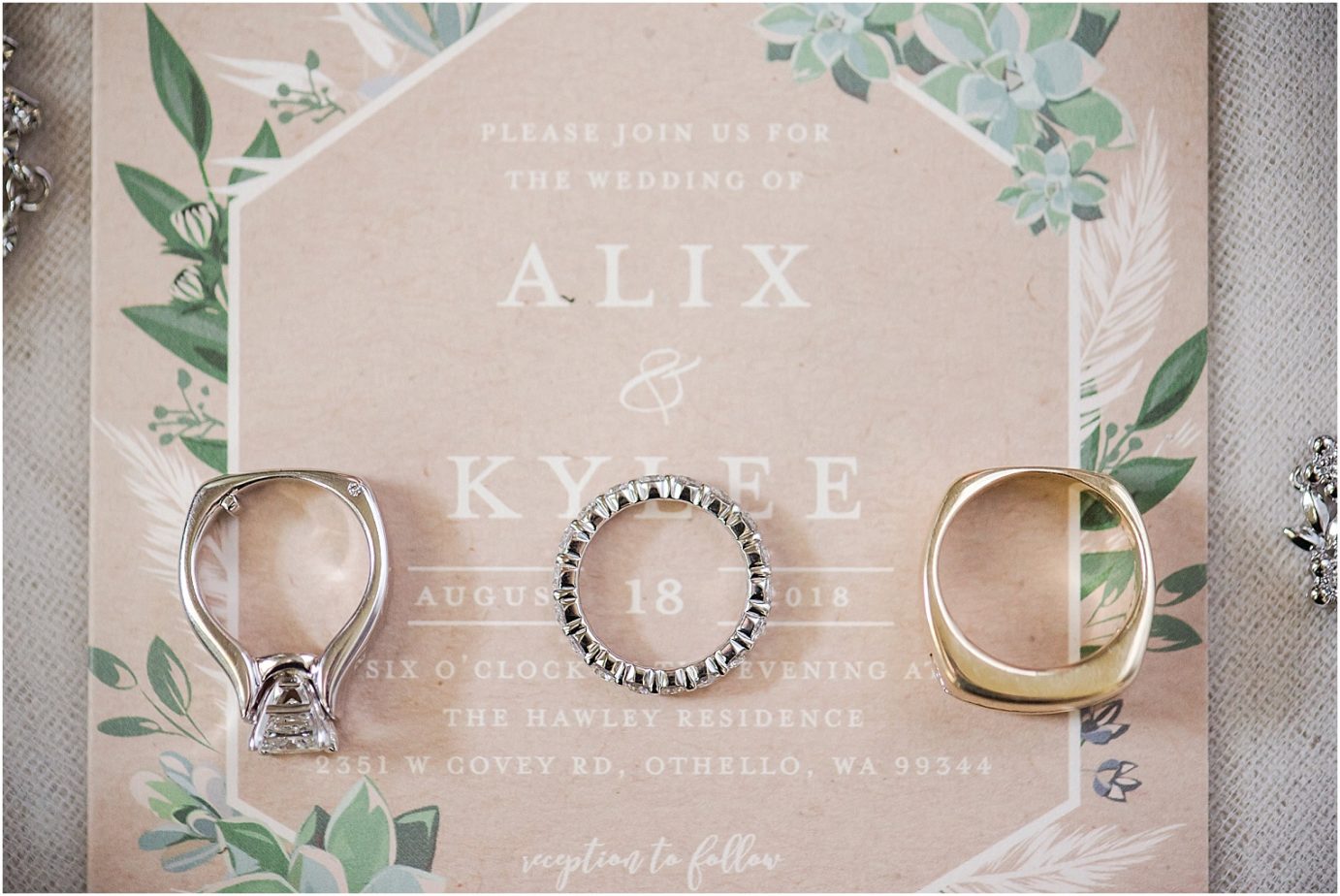 Romantic backyard wedding othello photographer Alix and Kylee bridal details