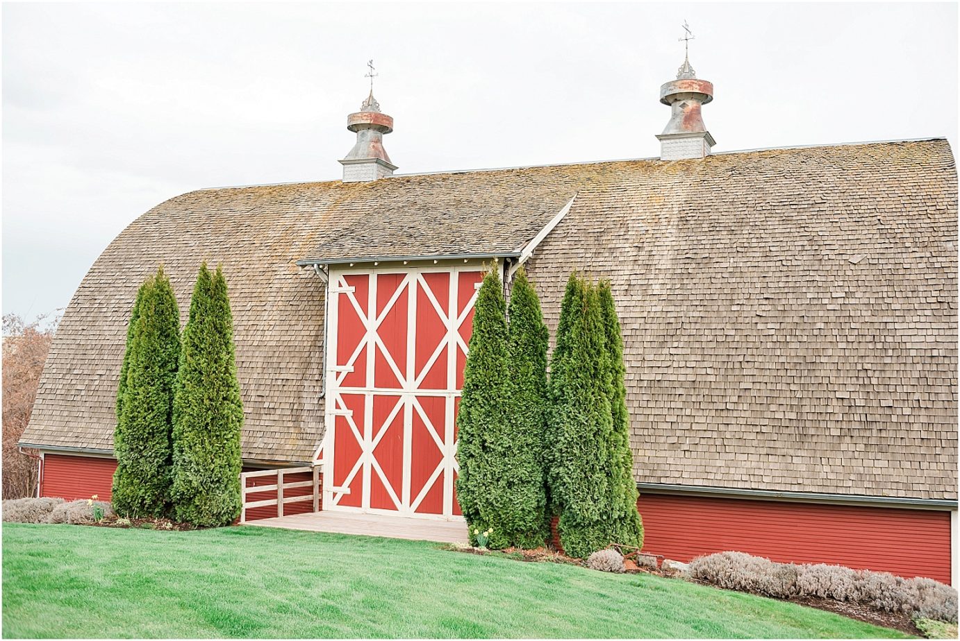 Winn Homestead Wedding big red barn