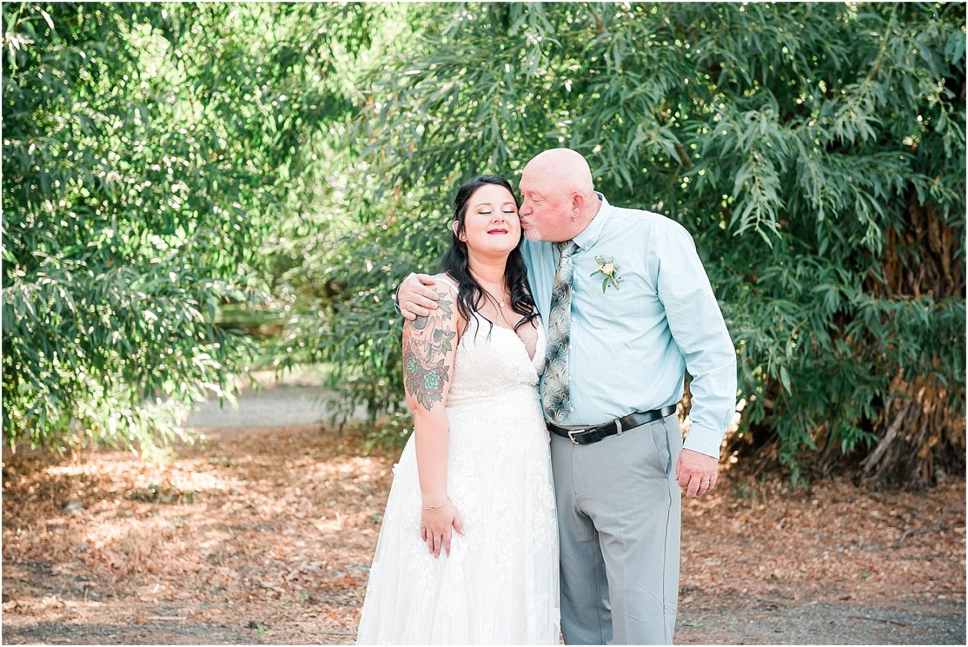McIntosh Ranch Wedding Gemma and Forrest Ellensburg Photographer family photos