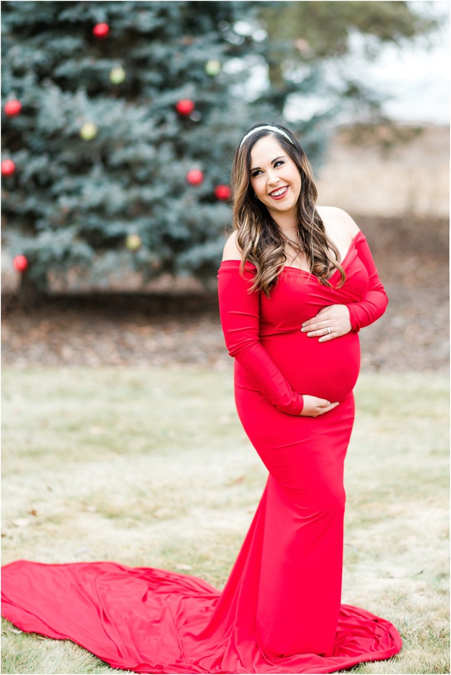 Maries maternity session prenant woman in long red dressMaries maternity session prenant woman in long red dressMaries maternity session prenant woman in long red dress