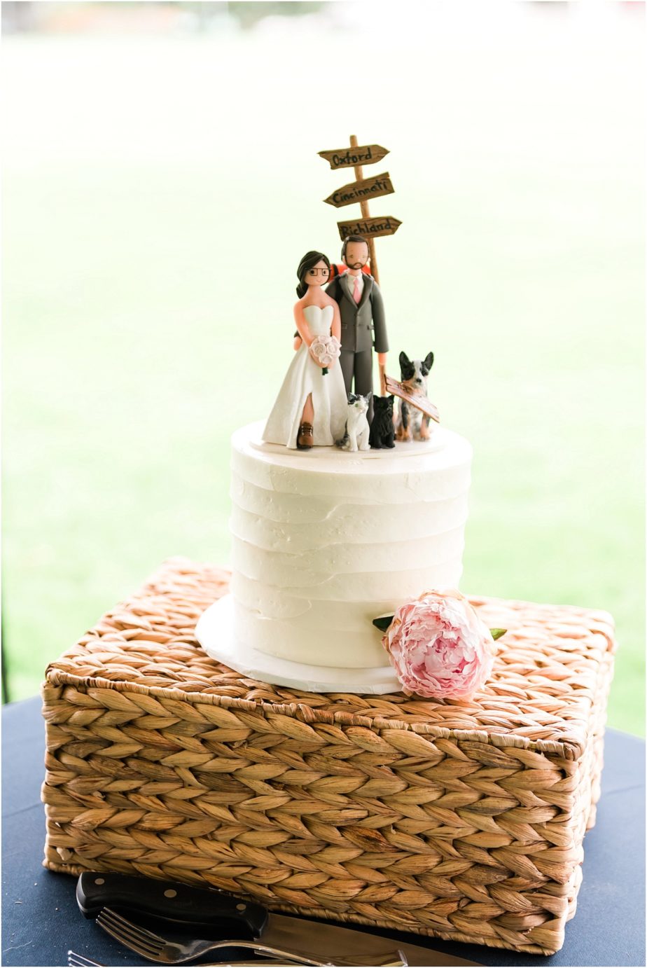 Intimate Park Wedding Richland Photographer Nick and Kelly cutest cake topper