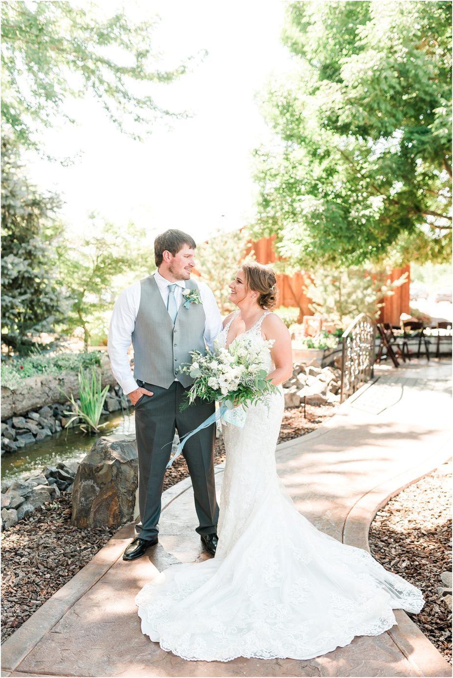 Sugar Pine Barn Wedding Tricities Wedding Photographer bride and groom portrait