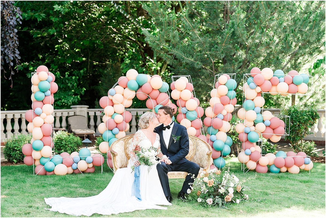 Oakshire Estate Wedding Garden Styled Shoot Yakima Photographer LOVE balloon installation