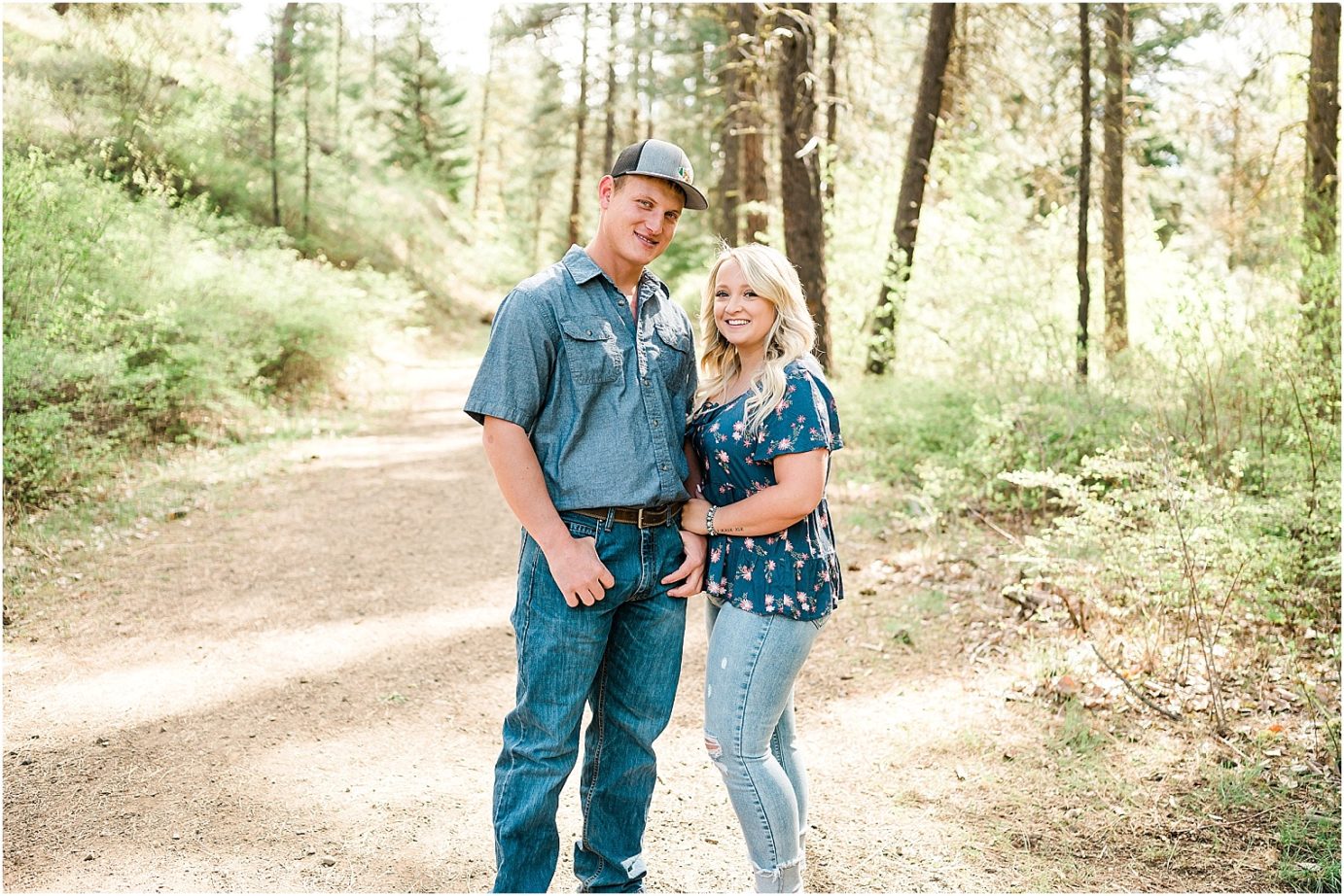 Ellensburg engagement session Ellensburg photographer Clay and Hayley couple looking at the camera