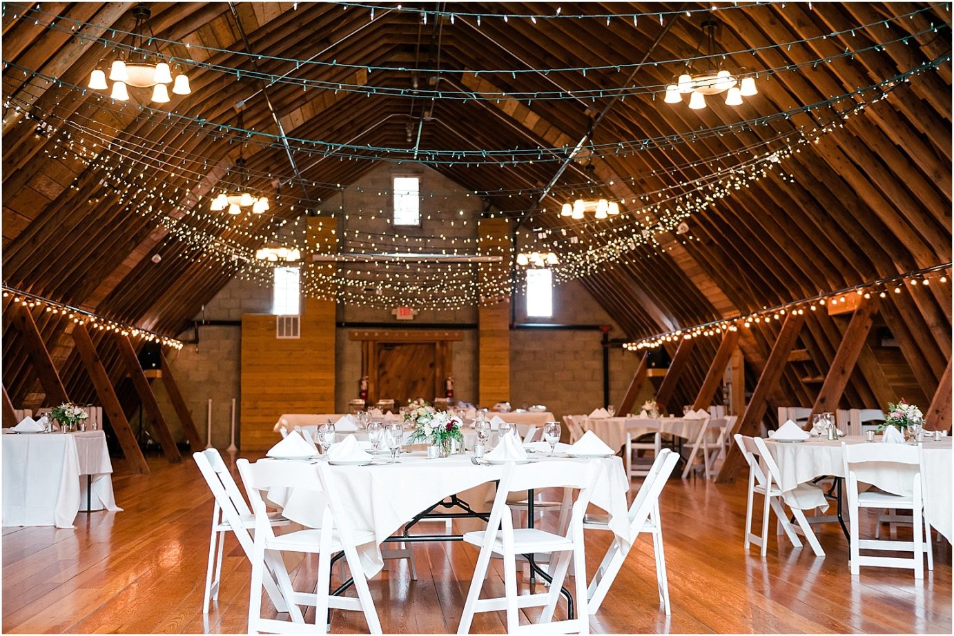 Intimate Pine River Ranch Wedding Leavenworth Photographer Jon and Kristen reception details