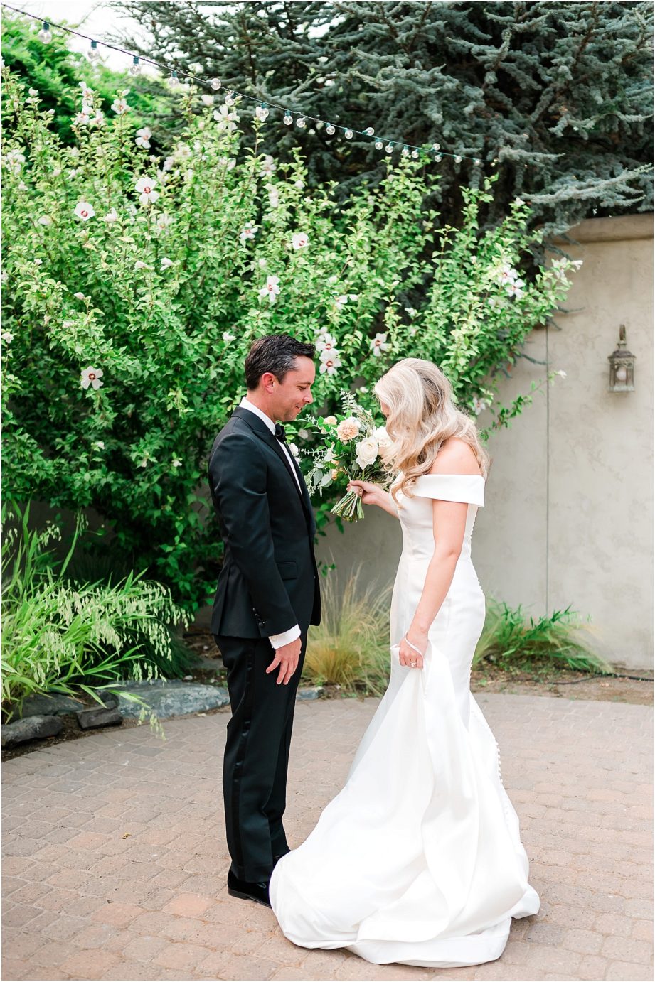 Terra Blanca Winery Wedding Tricities Photographer bride and groom first look