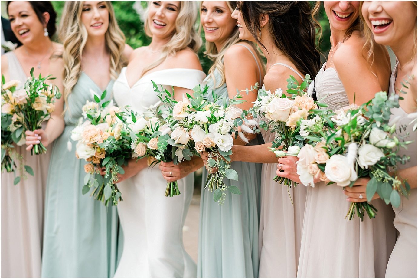 Terra Blanca Winery Wedding Tricities Photographer bride with bridesmaids