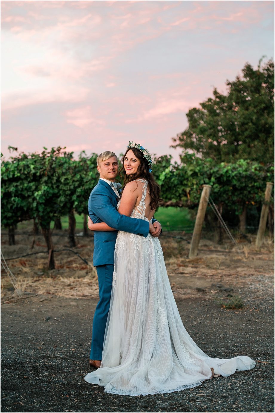 Terra Blanca Winery Wedding Benton City WA Nate and Jacqueline sunset portraits