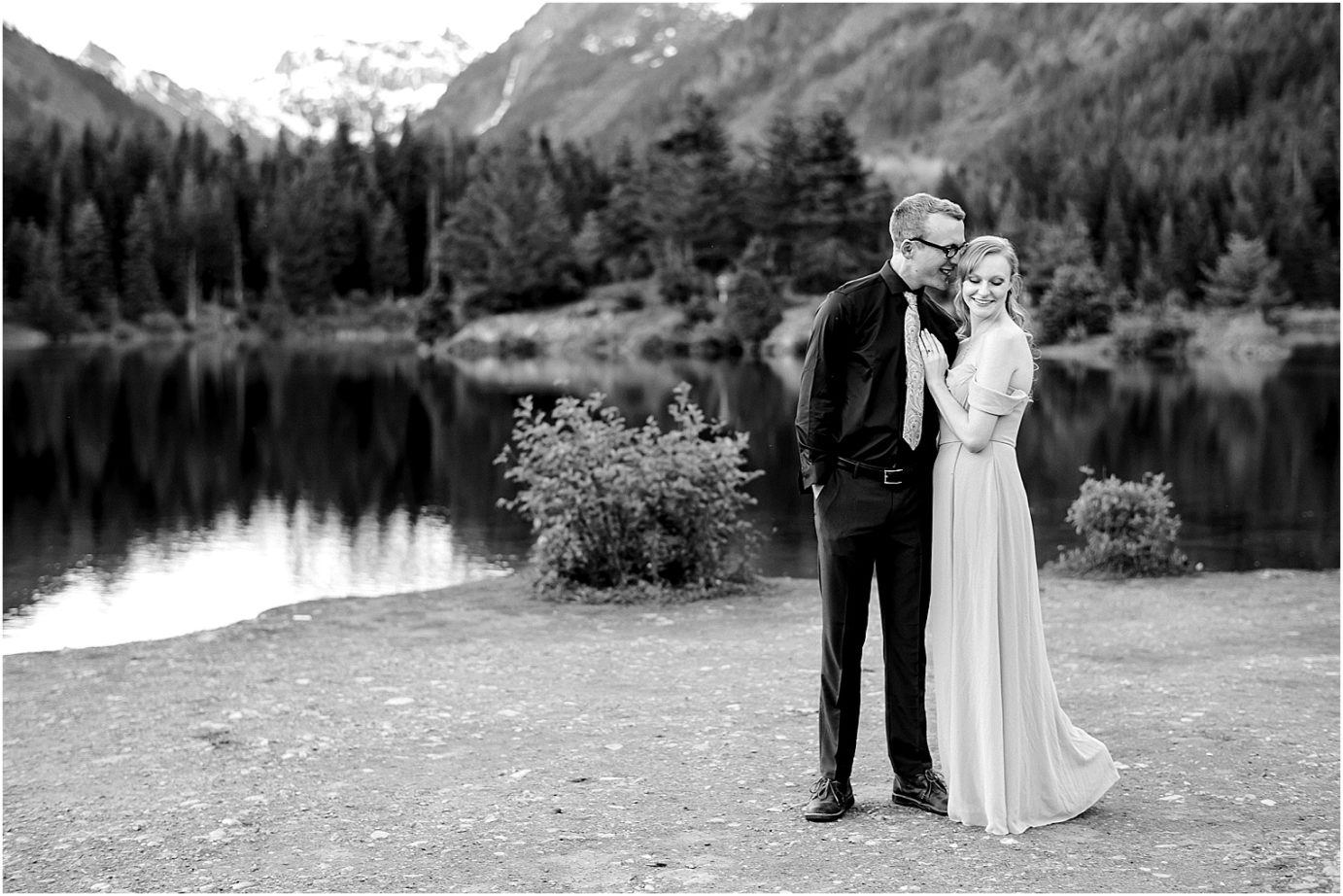 Couple kissing during Snoqualmie Pass engagement session
